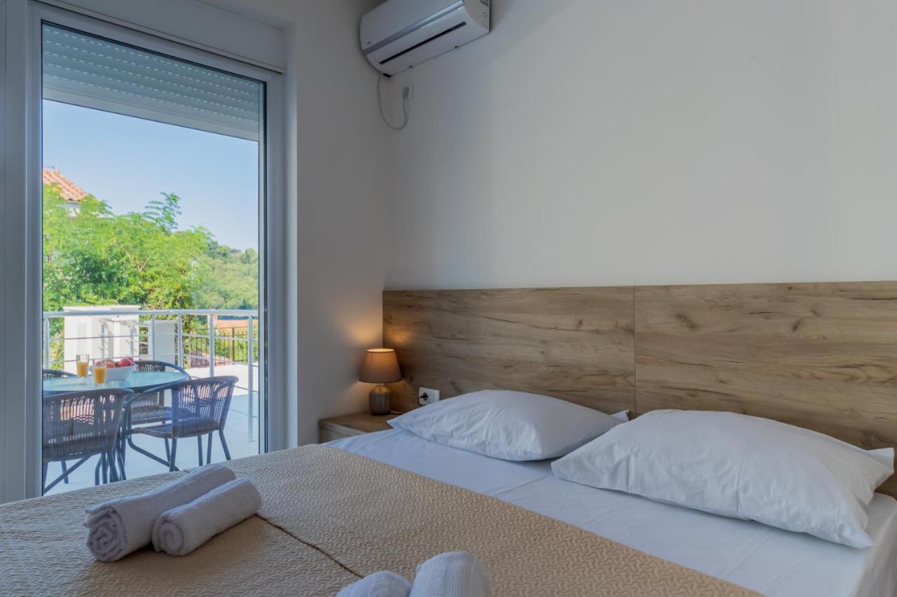 Grejm Lux Family Apartments Petrovac Exterior foto