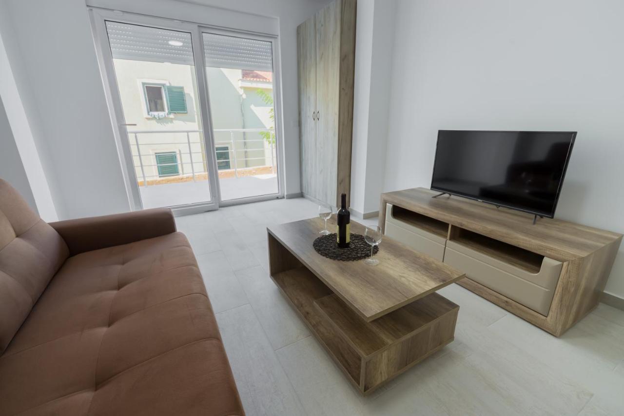 Grejm Lux Family Apartments Petrovac Exterior foto